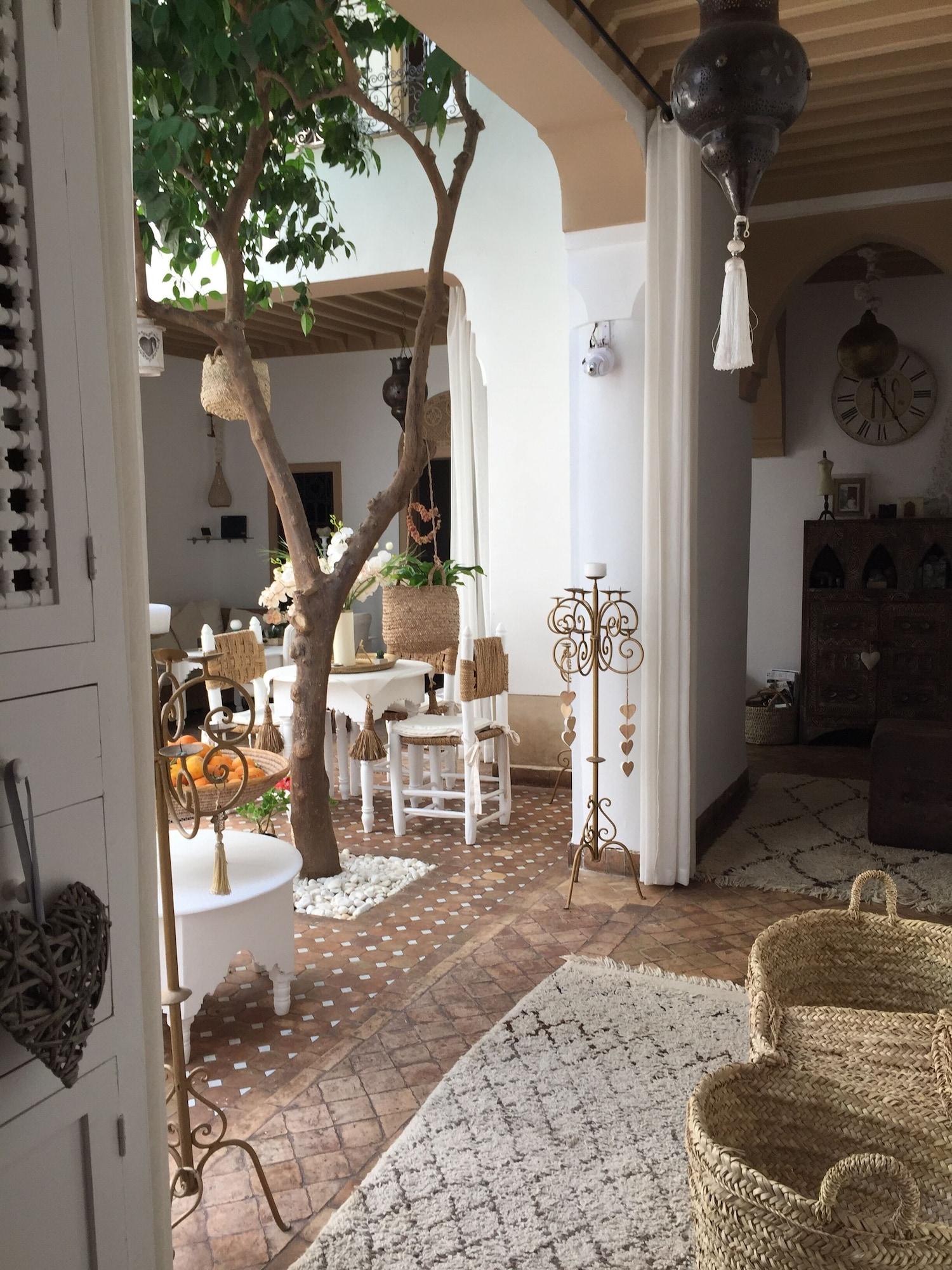 Riad Les Orangers D'alilia Marrakesh Bagian luar foto