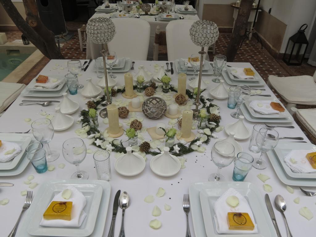 Riad Les Orangers D'alilia Marrakesh Bagian luar foto